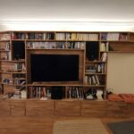 Bibliothèque TV en chêne massif
